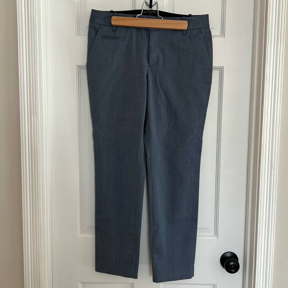 Banana Republic women’s dress pants size 4 Short, Martin Fit.